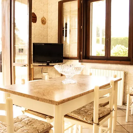 Elizabeth Bilocale Галлиполи