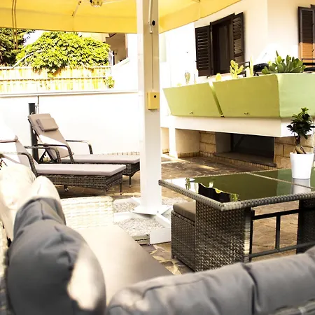 Elizabeth Bilocale Галлиполи